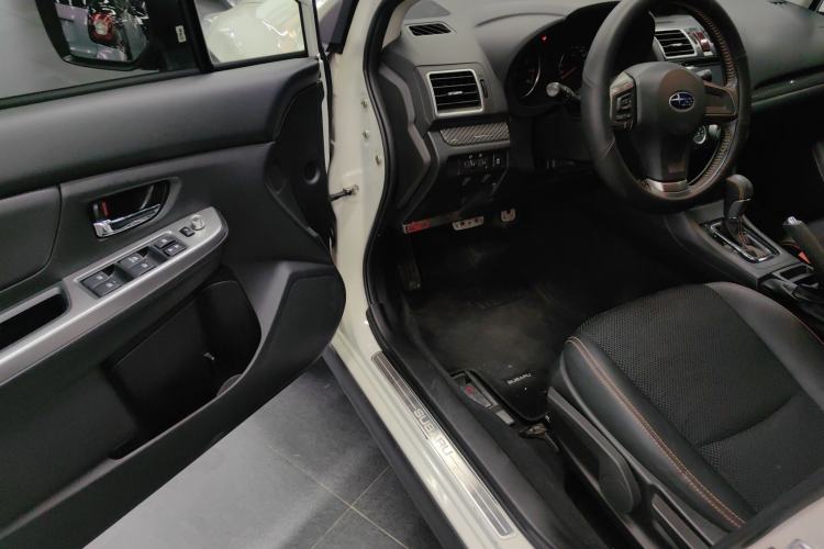 Used Subaru XV 2015 2.0i Special Edition Sport Model
