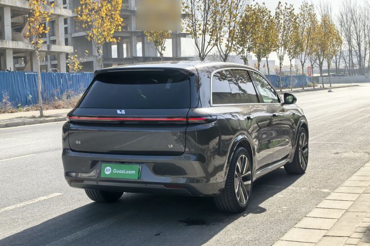 Used Li Auto L8 2024 Ultra Model
