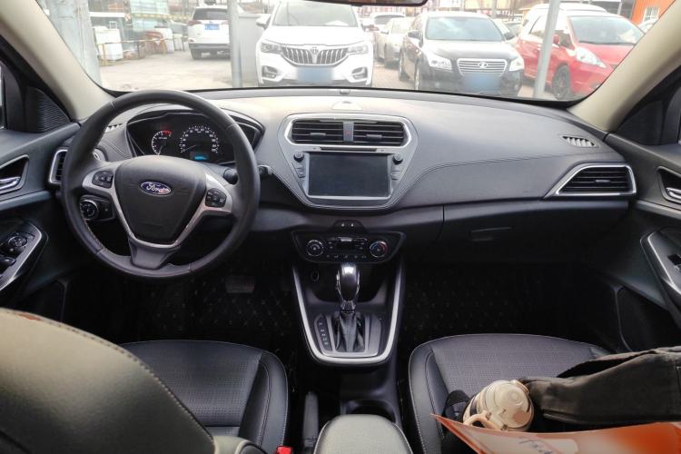 Used Ford Escort 2017 Happiness Edition 1.5L Automatic Fashion Version
