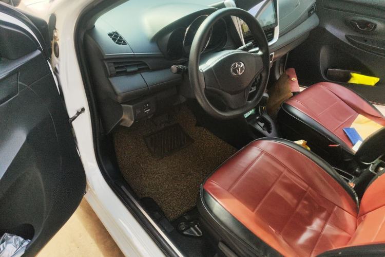 Used Toyota YARiS L 2016 Revised 1.5E CVT Charming Edition