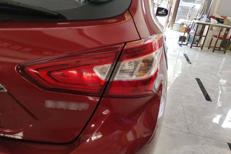 Used Nissan Tiida 2021 1.6L CVT Cool Edition
