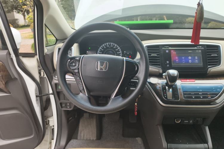 Used Honda Odyssey 2015 2.4L Comfort Edition