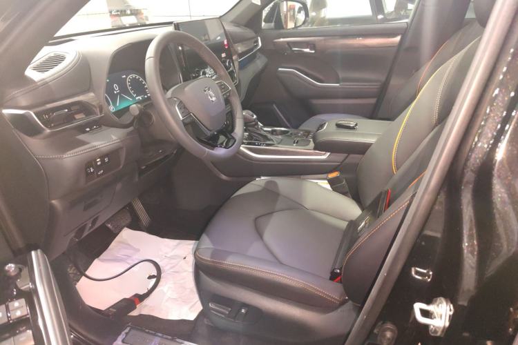 Used Toyota Crown Land Cruiser 2024 2.5L HEV Four-Wheel Drive Premium Edition
