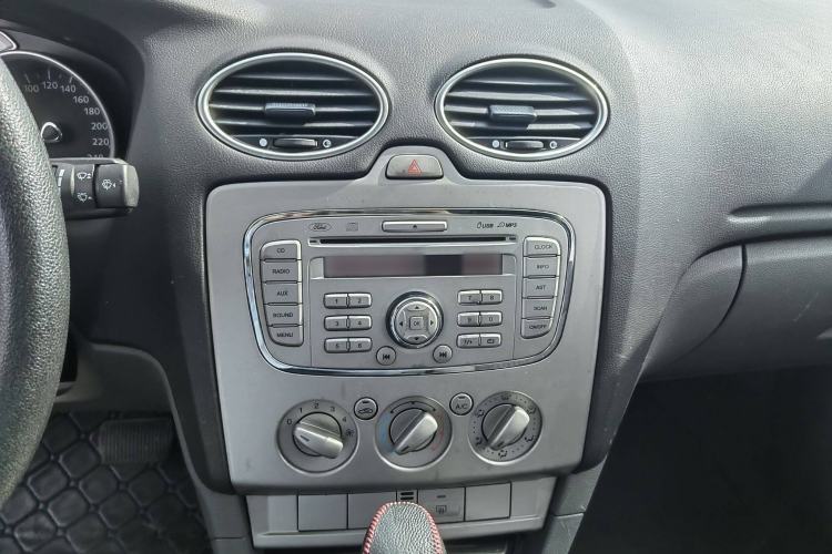 Used Ford Focus 2012 Hatchback Classic 1.8L Automatic Base Model
