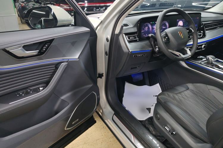 Used Hongqi HS5 2023 2.0T Four-Wheel Drive Flagship Pro Edition
