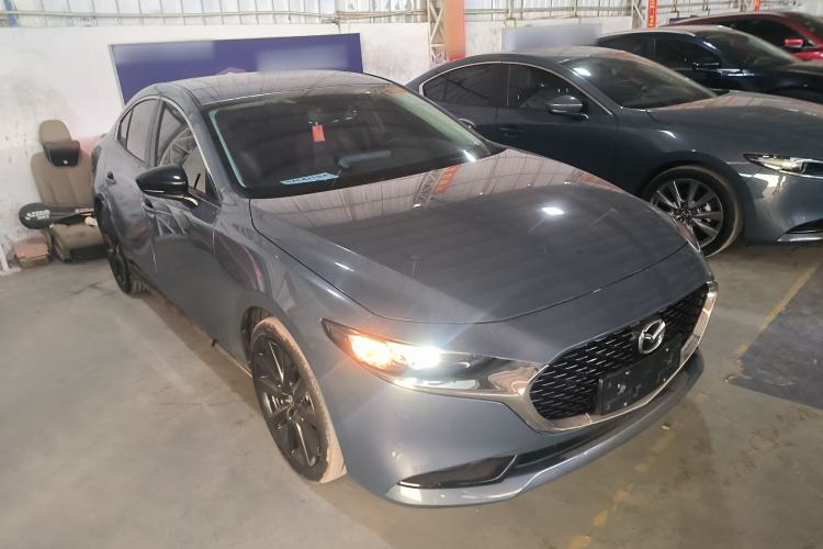 Used Mazda Mazda 3 Axela 2022 2.0L Automatic Premium Black Obsidian Edition