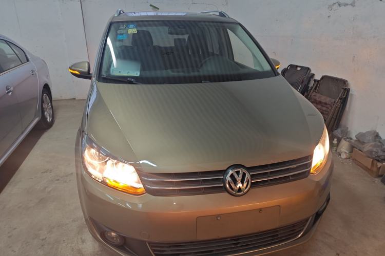 Used Volkswagen Touran 2015 1.4T Manual Comfort Edition 5-Seater
