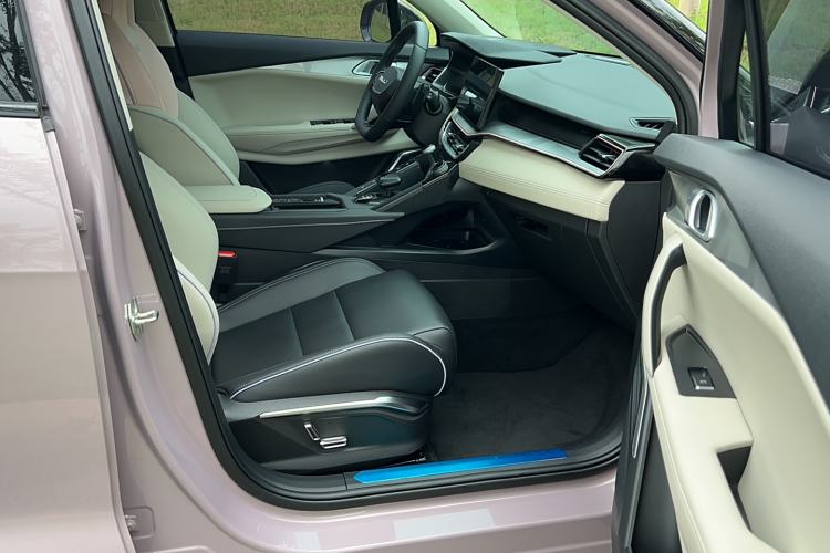 Used Lynk & Co 06 2023 Remix 1.5T Shero