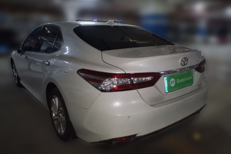 Used Toyota Camry 2021 2.0G Luxury Edition
