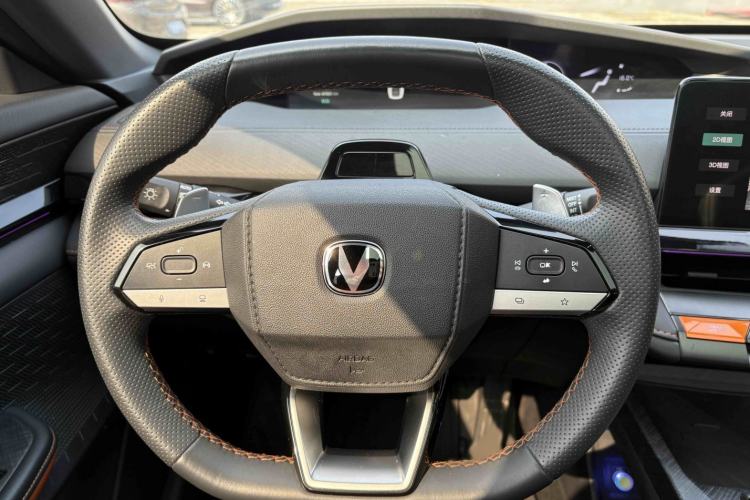 Used Changan UNI-V 2022 1.5T Prestige Version