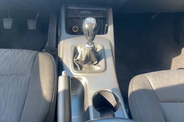 Used Kia K3 2015 1.6L Manual GLS
