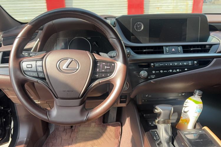 Used Lexus ES 2020 200 Excellence Edition