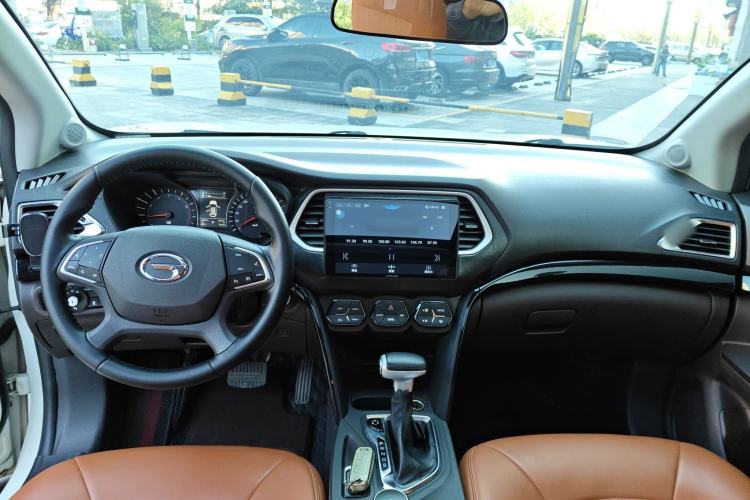 Used GAC Trumpchi GS4 2017 235T Automatic Two-Wheel Drive Luxury Smart Connectivity Version
