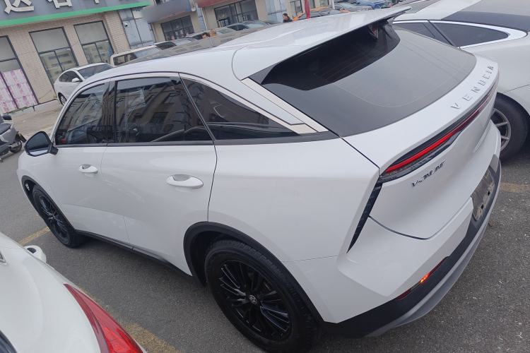 Used Venucia V 2021 260T Idol Edition