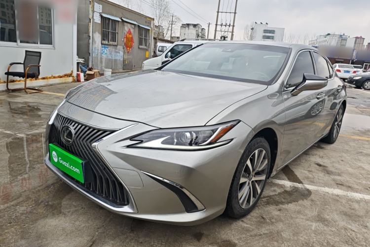 Used Lexus ES 2020 200 Excellence Edition
