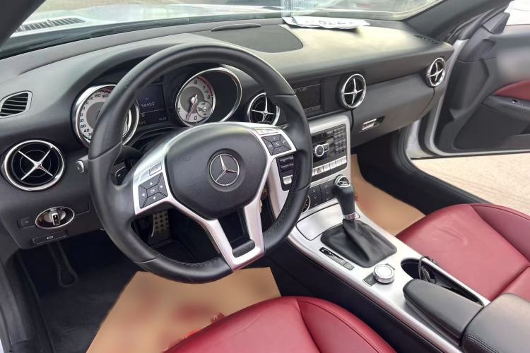 Used Mercedes-Benz SLK-Class 2011 SLK 200 Fashion Model