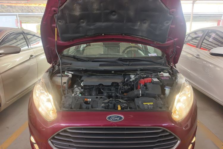 Used Ford Fiesta 2013 Hatchback 1.5L Automatic Fashion Edition