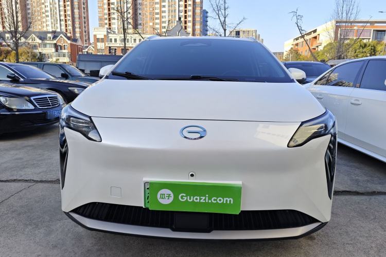 Used AION Y 2023 Plus 610 Smart Edition Lithium Iron Phosphate
