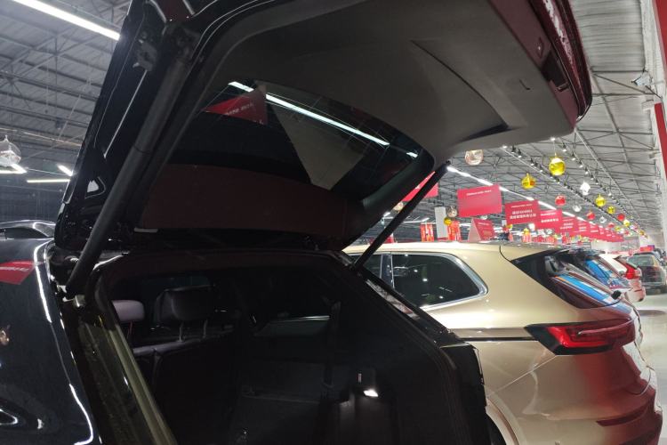 Used Volkswagen Teramont 2026 Model, Tiguan Pro 450TSI Four-Wheel Drive Summit Edition
