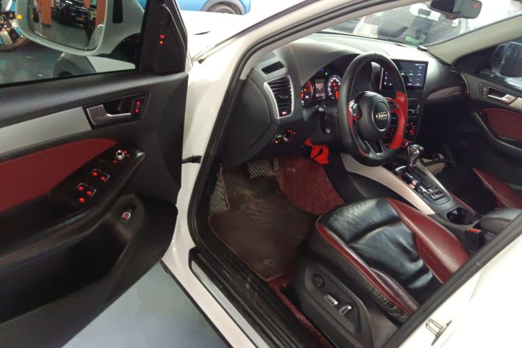 Used Audi Q5 2017 Plus 40 TFSI Technology Model
