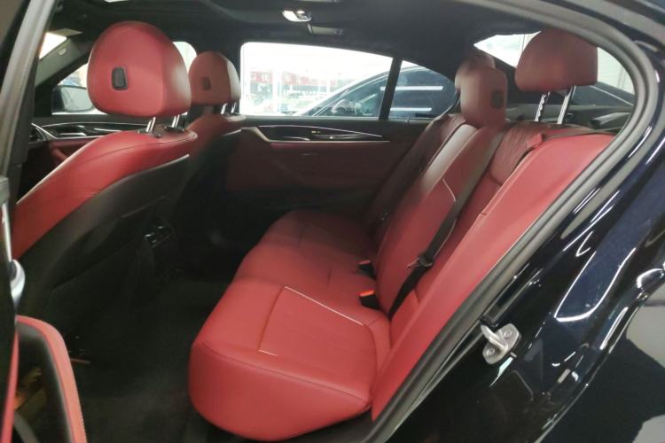 Used BMW 5 Series 2022 Restyled 525Li M Sport Package
