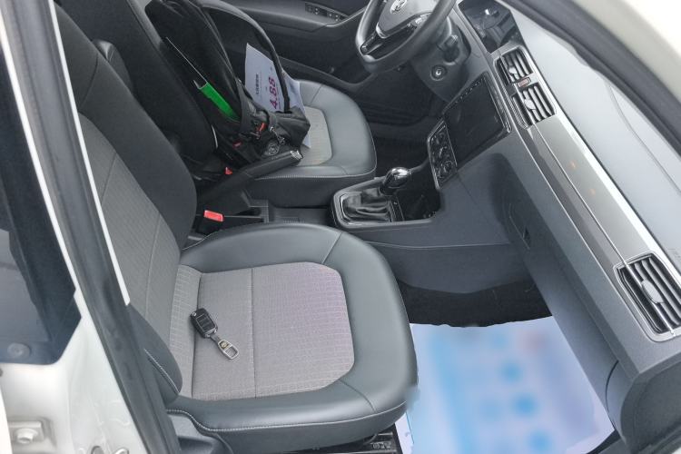 Used Volkswagen Santana 2018 1.5L Automatic Comfort Edition
