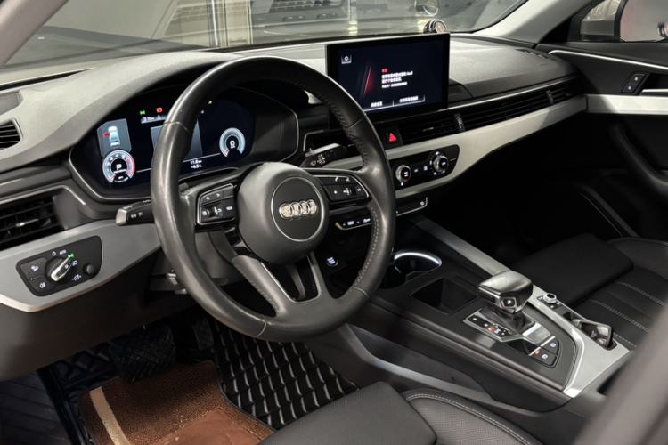 Used Audi A4L 2020 40 TFSI Fashion Dynamic Model
