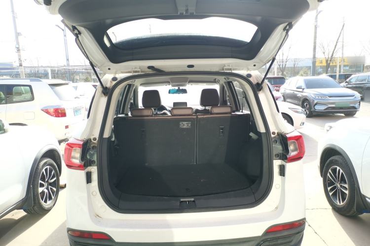 Used FORTHING T5 2022 Grand Edition 1.6L Manual Dream-Chasing Five-Seat Model
