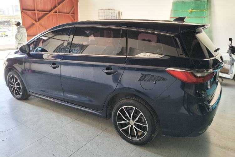 Used BYD Song MAX 2017 1.5T Automatic Smart Connect Luxury 7-Seater
