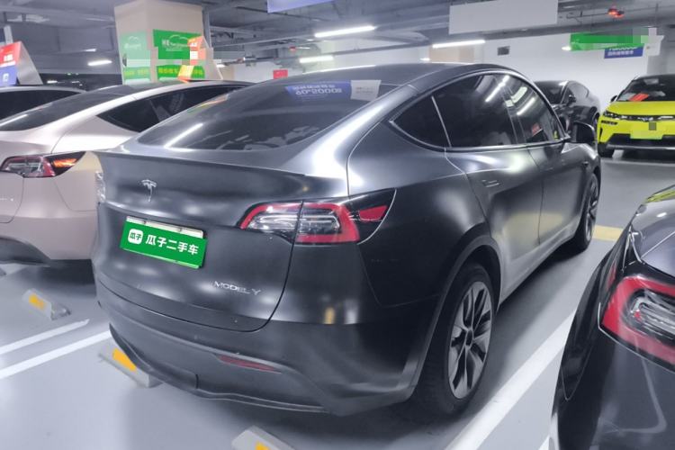 Used Tesla Model Y 2021 Long-Range All-Wheel-Drive Version
