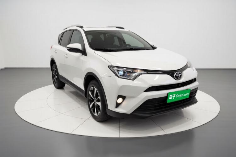 Used Toyota RAV4 2016 2.0L CVT Two-Wheel Drive Comfort Edition China V Standard