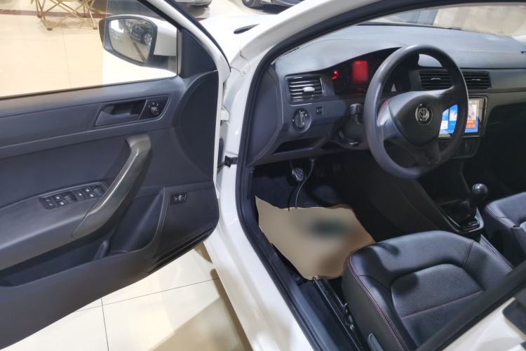 Used Volkswagen Santana 2016 1.4L Manual Fashion Edition