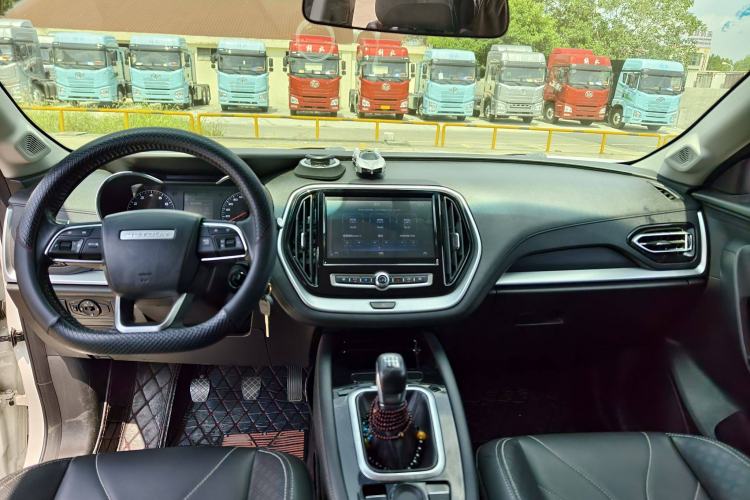 Used Jetour X70M 2020 1.5T Manual Travel Companion Model
