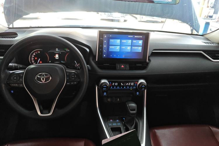 Used Toyota RAV4 2021 2.0L CVT Two-Wheel Drive Fashion Edition
