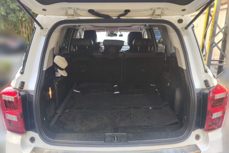 Used GAC Trumpchi GS8 2017 320T Two-Wheel Drive Luxury Smart Connectivity Version (7 Seats)