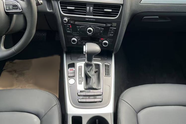 Used Audi A4L 2016 35 TFSI Collector's Edition Automatic Standard Model