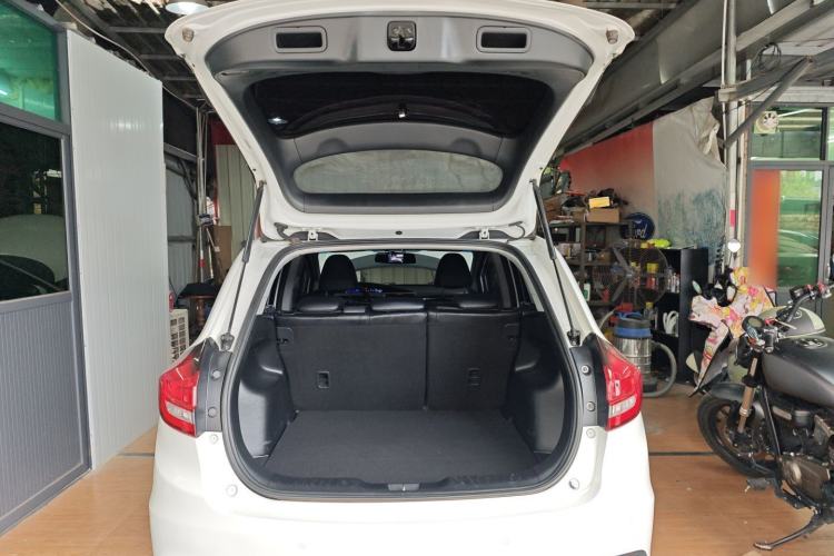 Used Honda Jade 2017 1.8L automatic Comfort version 5 seats
