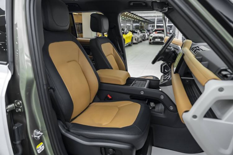 Used Land Rover Defender 2023 Facelift 110 3.0T P400 X-DYNAMIC HSE
