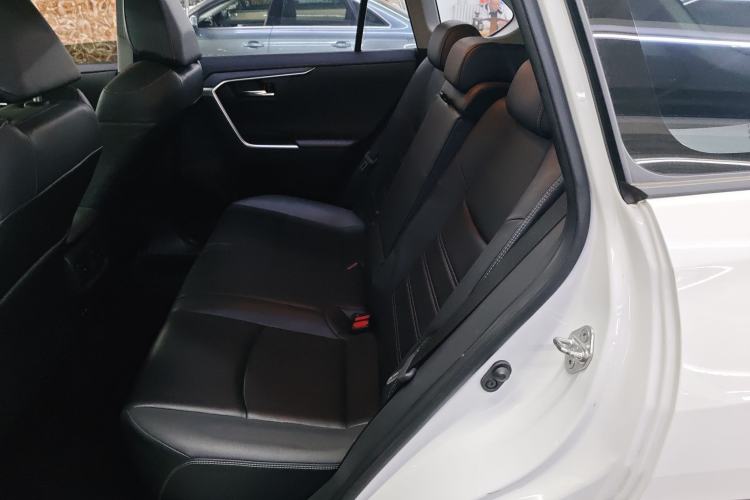 Used Toyota RAV4 2020 2.0L CVT Two-Wheel Drive Fashion PLUS Edition
