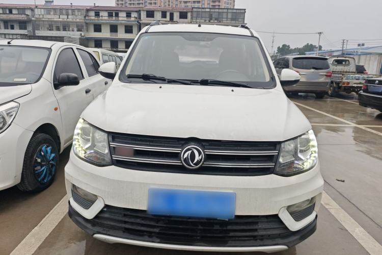 Used Dongfeng Fengon 370 2016 1.5L Manual Luxury 7-Seater