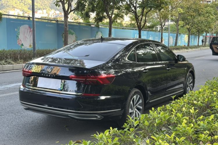 Used Volkswagen Passat New Energy 2020 430 PHEV Hybrid Luxury Edition China VI Standard
