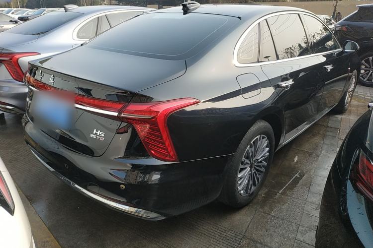 Used Hongqi H5 2023 1.5T DCT Smart Connect Flagship Edition
