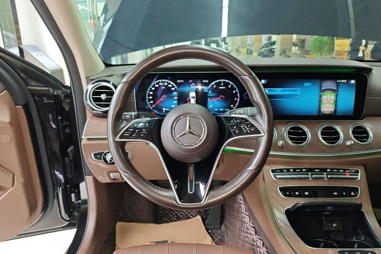 Used Mercedes-Benz E-Class 2021 E 260 L
