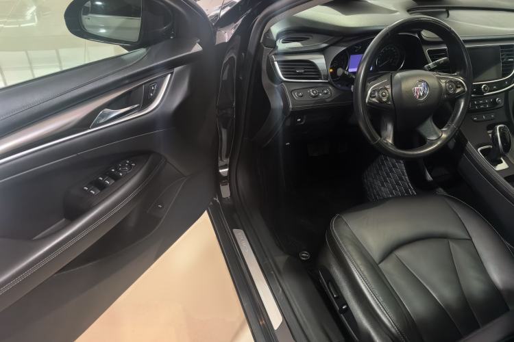 Used Buick LaCrosse 2022 652T Luxury Version
