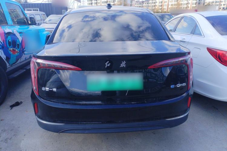 Used Hongqi E-QM5 2022 431 km Charge & Enjoy Edition
