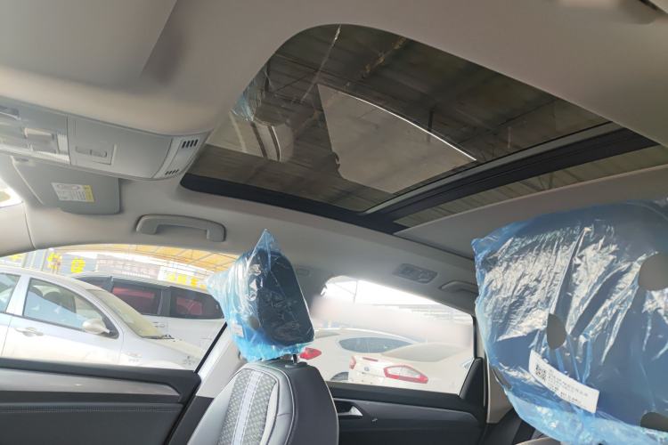 Used Volkswagen Sagitar 2025 Facelift 200TSI DSG Flyover Edition
