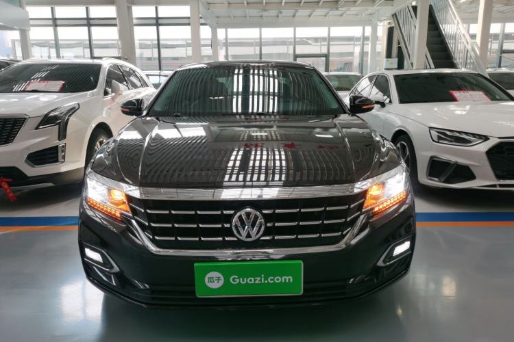 Used Volkswagen Passat 2019 280TSI Business Edition China VI
