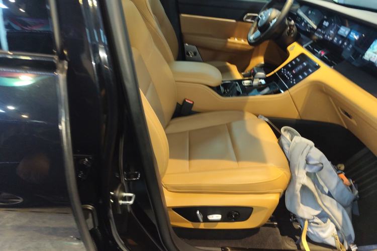 Used Li Auto ONE 2021 Extended-Range 6-Seater Version
