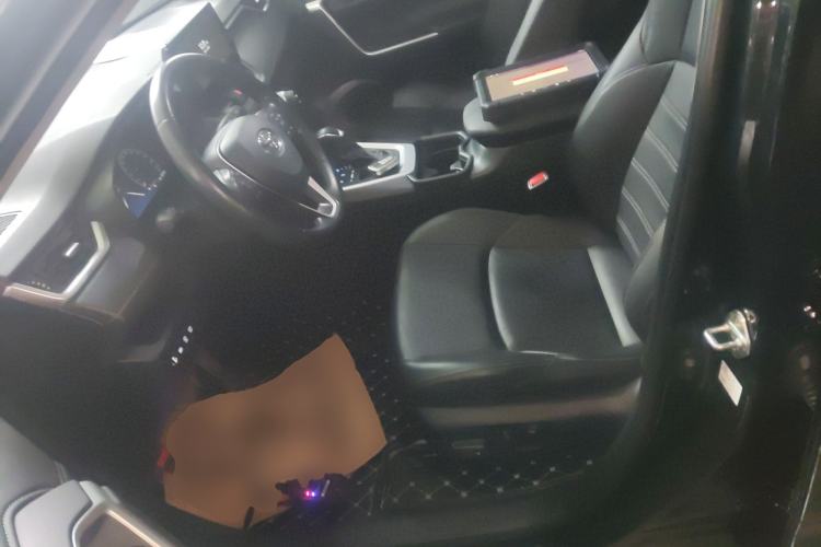 Used Toyota Wildlander 2023 2.0L CVT Two-Wheel Drive Luxury PLUS Edition
