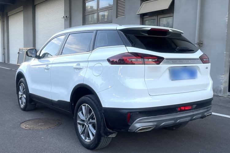 Used Geely Auto Emgrand X7 Sport 2021 Million Edition 1.8TD DCT Two-Wheel Drive Luxury Model
